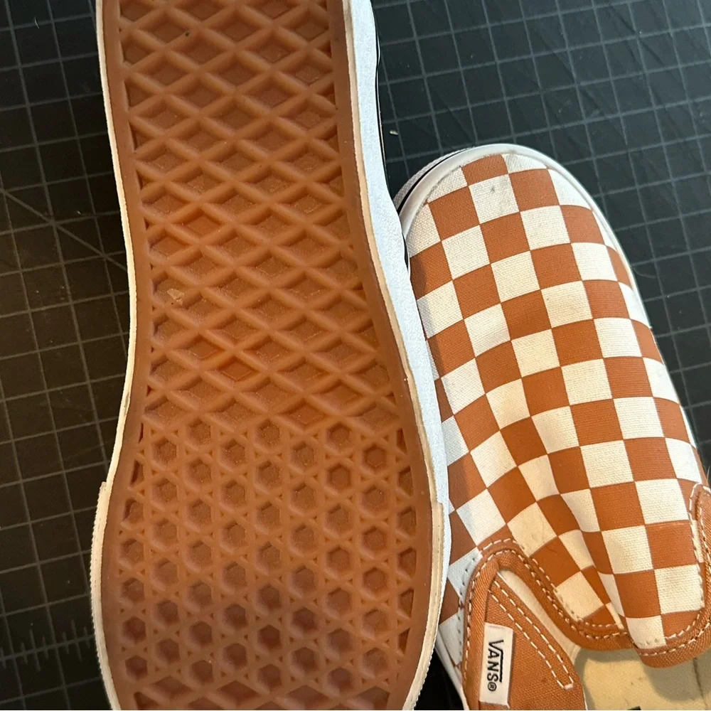 Vans Rust Slip-On Sneakers - Picture 2 of 3